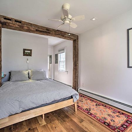 Charming Cottage With Yard - 2 Mi To Tinker St! وودستوك المظهر الخارجي الصورة
